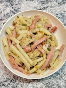 Read more about the article Easy & Tasty Stir-Fried Ham Potato Sticks – A Perfect Lunchbox Recipe